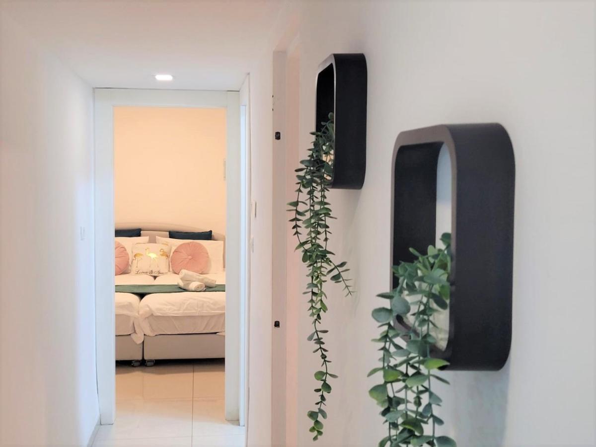 Yalarent Ariston Apartment & Penthouse Tiberias Exterior foto