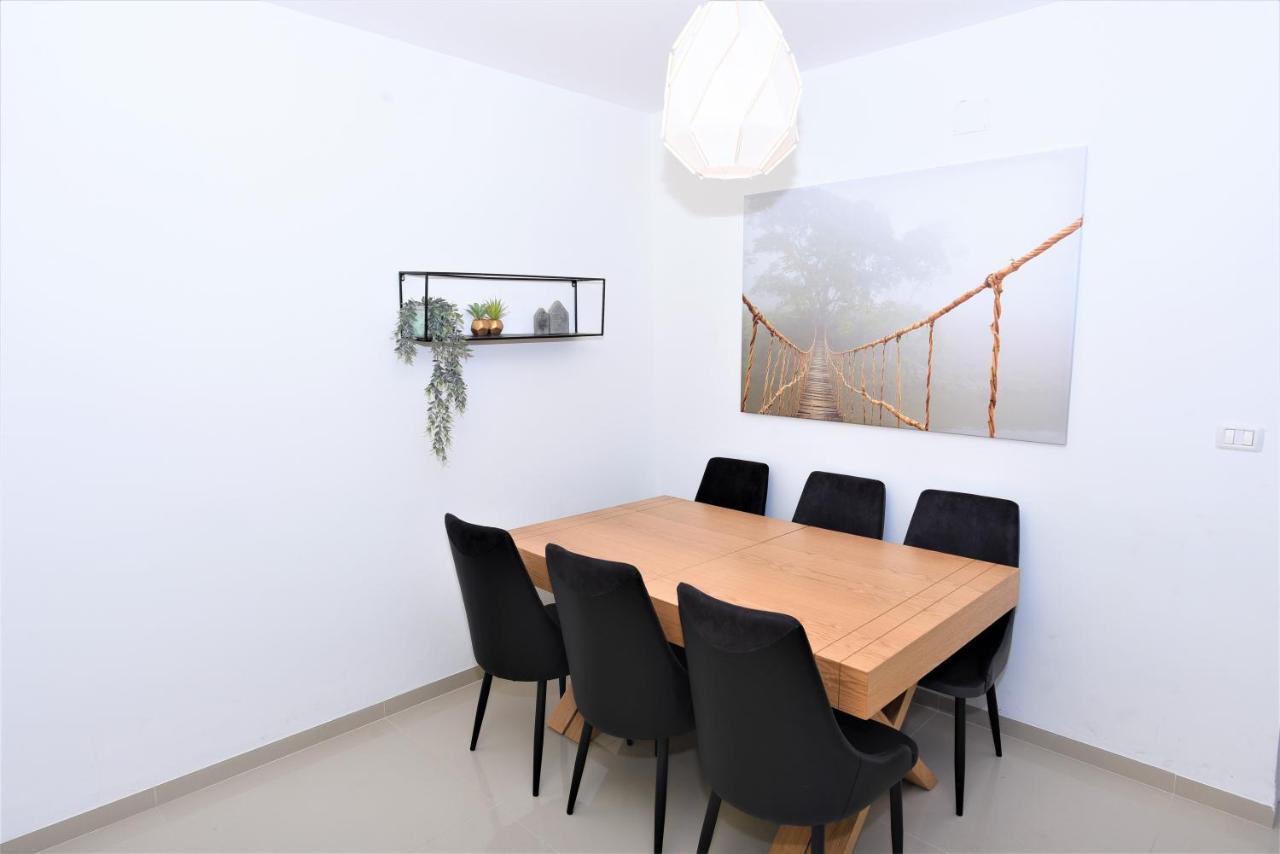 Yalarent Ariston Apartment & Penthouse Tiberias Exterior foto